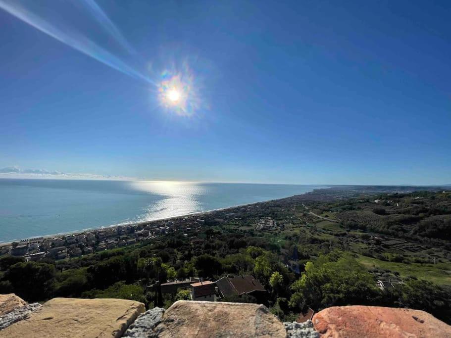 Angolo Della "Loggia" Silvi Paese Buitenkant foto